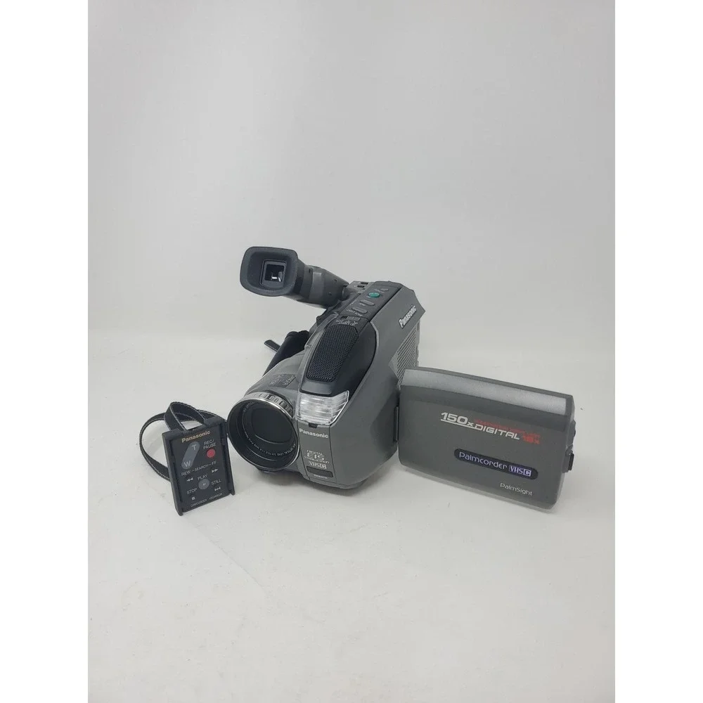 Panasonic PV-L650D Palmsight VHS-C Analog Camera Camcorder Palmcorder UNTESTED